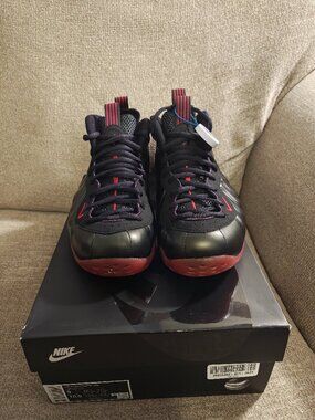 New Authentic Nike Air Foamposite Cough Drops Size 9